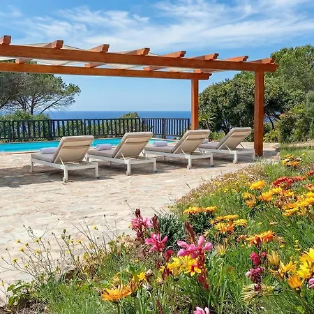 Barranch With Sea View Swimming Pool For 6 People *