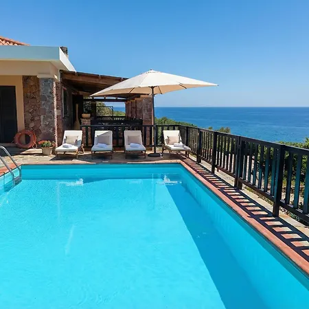 Barranch With Sea View Swimming Pool For 6 People