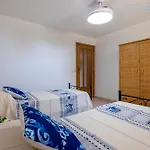 Barranch With Sea View Swimming Pool For 6 People *