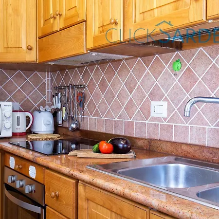 Barranch With Sea View Swimming Pool For 6 People *