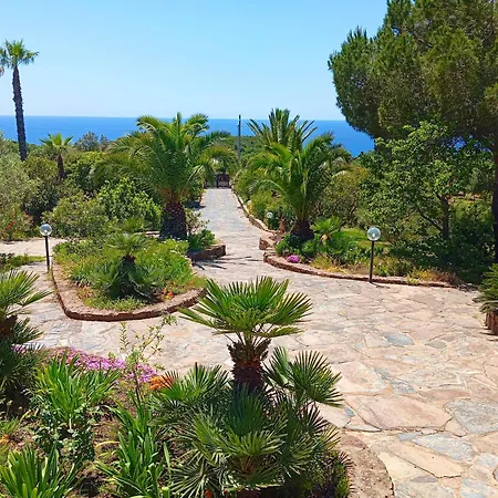 Barranch With Sea View Swimming Pool For 6 People