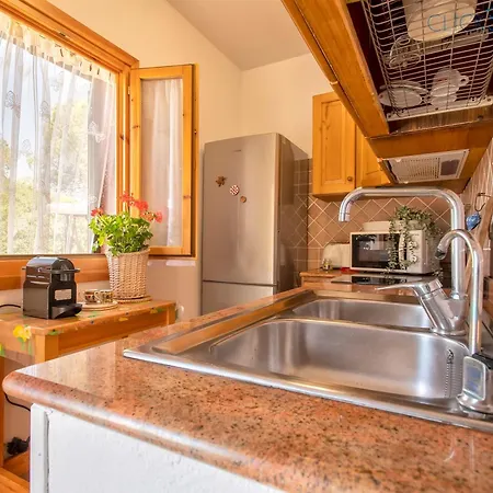 Villa Barranch With Sea View Swimming Pool For 6 People Alghero